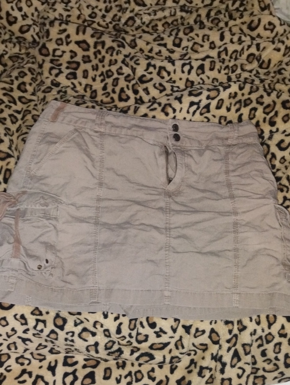 Casual Light Beige Mini Cargo Skirt